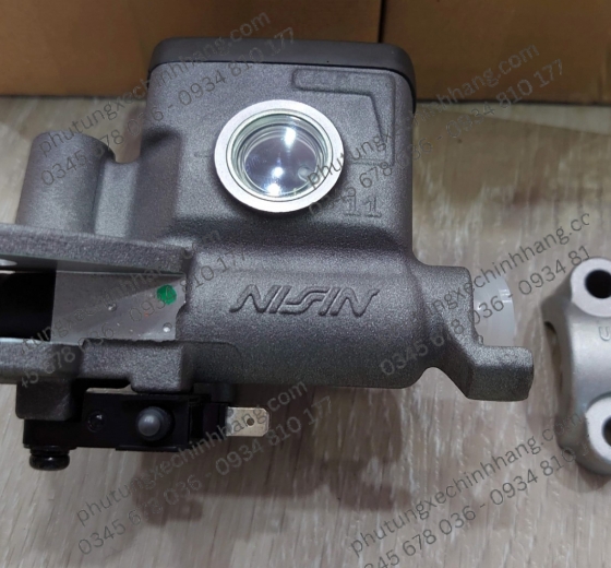 Cùm Dầu Phanh Trước Honda Wave 125i - Tuyền Rubi