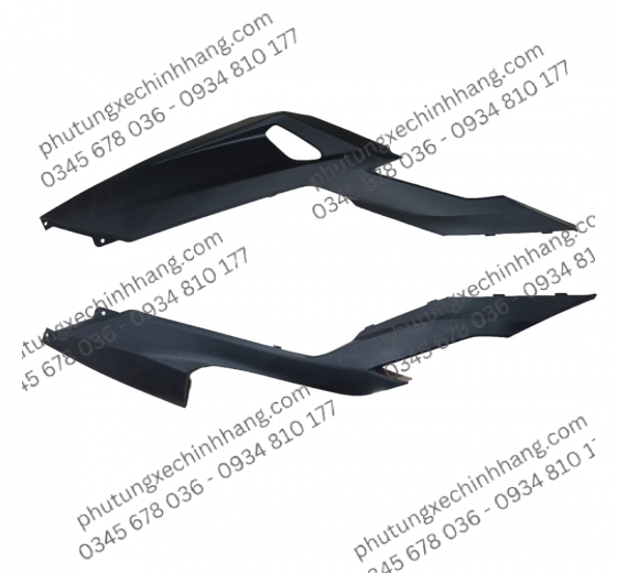 luon-chan-vario-125-doi-2023-den-nham-phai