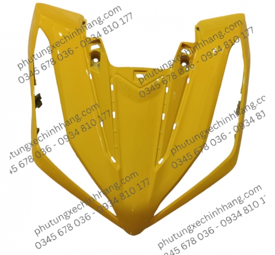 na-lon-vario-125-doi-2024-mau-vang